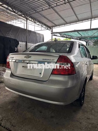 Chevrolet Aveo 2016 Số sàn Bạc - 118Tr cực đẹp