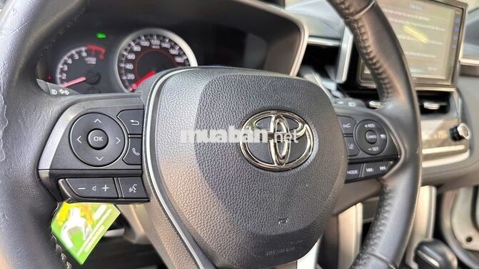 Toyota Corolla Cross 1.8V 2022 Trắng 40.000 km