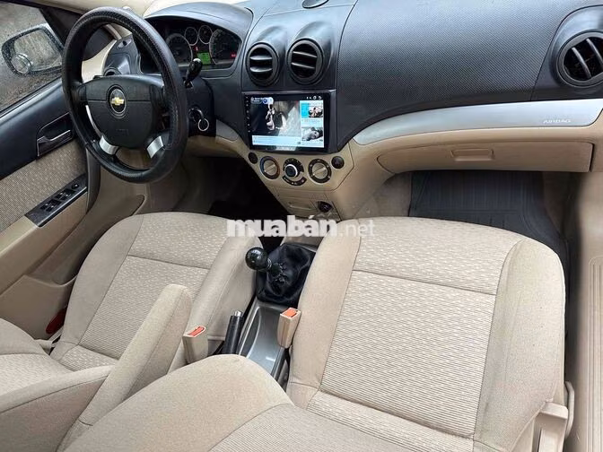 Chevrolet Aveo 2016 Số sàn Bạc - 118Tr cực đẹp