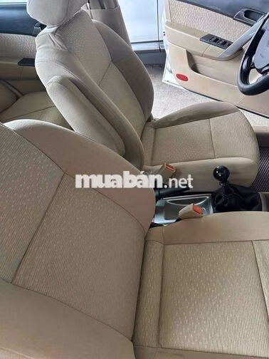 Chevrolet Aveo 2016 Số sàn Bạc - 118Tr cực đẹp