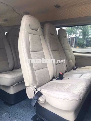 Ford Transit Luxury 2017 Bạc 16 chỗ