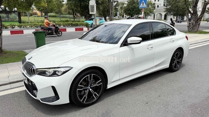 BMW 320i M Sport 2023 Trắng 32.000km