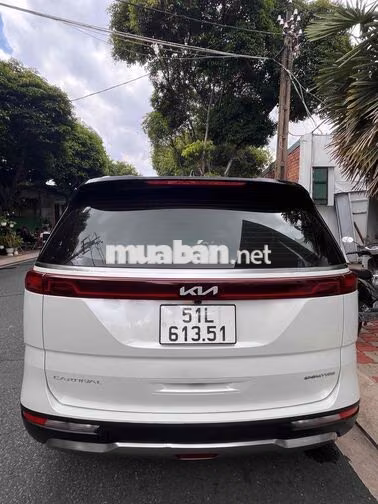 Kia Carnival 7 chỗ xanh wash Trắng full dầu