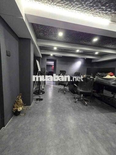 Cho thuê nhà ngõ oto tránh phố   linh lang, 60mx5 tầng, cho thuê mọi