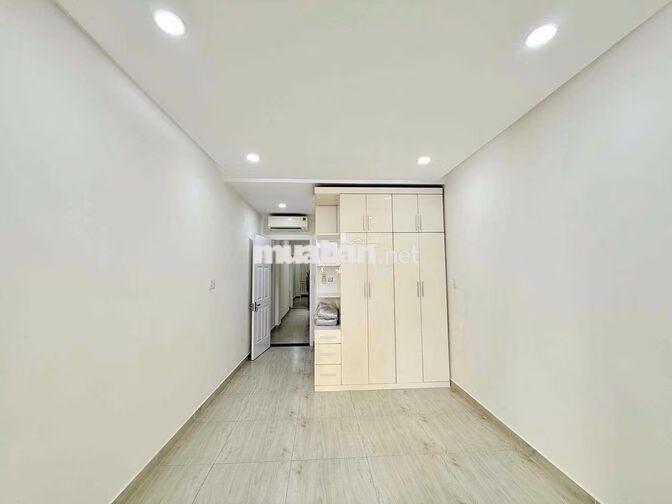 NHÀ NGUYÊN CĂN HẺM XE HƠI – KHU PHAN XÍCH LONG, PHÚ NHUẬN