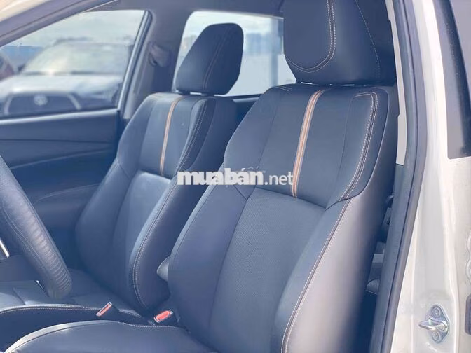 Toyota Vios 1.5G CVT 2025 Trắng Tự động
