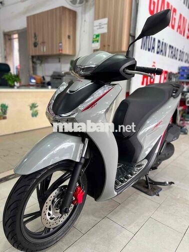 Honda SH 125 ABS 2024 Xám xi măng 3000km