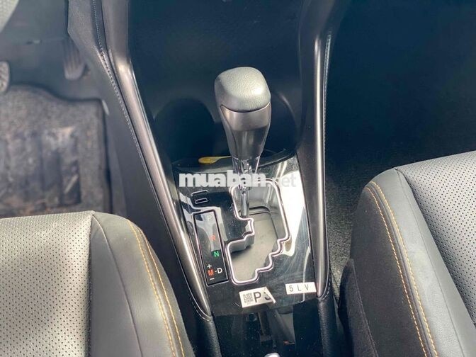 Toyota Vios 1.5G CVT 2025 Trắng Tự động