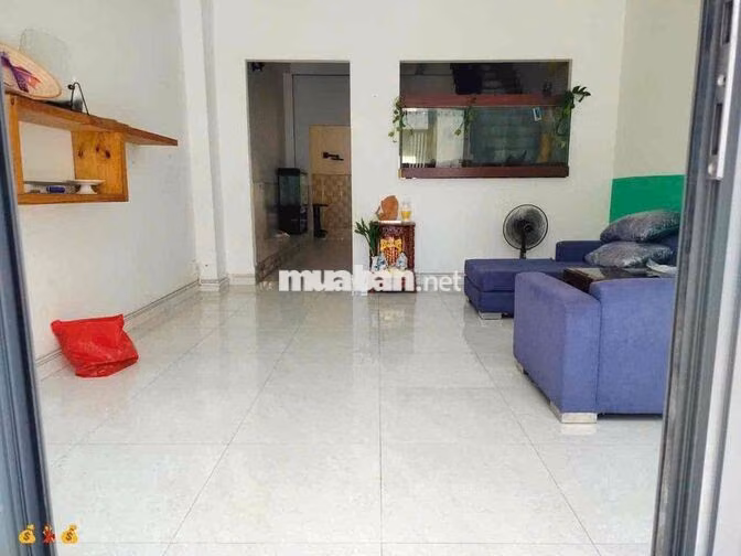 Nhà thuê KDC Hoàng Hải Bà Điểm Hóc Môn DT. 4.5x23m 2 lầu 3pn 3wc  Giá