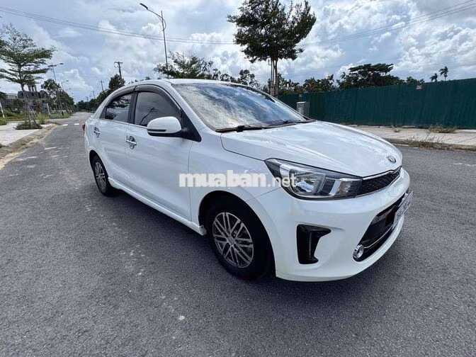 KIA Soluto Luxury Trắng 5 chỗ 2021