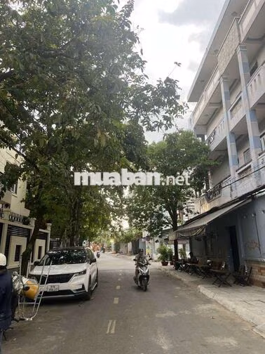 CĂN GÓC, HẺM XE TẢI, KHU PHÂN LÔ, CÓ GARA, 3PN 4WC.