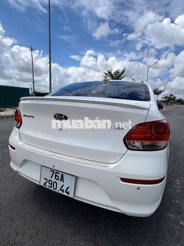 KIA Soluto Luxury Trắng 5 chỗ 2021