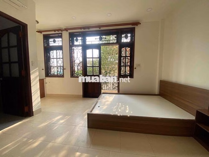 CĂN HỘ ĐANG ĐƯỢC CẢI TẠO LẠI FULL NỘI THẤT CÓ MGR SOFA GIÁ ĐẦU 6