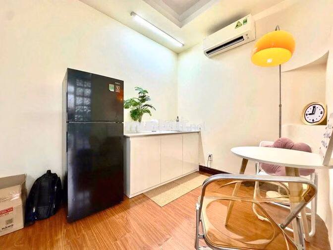 CHO THUÊ CĂN HỘ 1PN TÁCH BẾP - BAN CÔNG SIÊU THOÁNG - FULL NỘI THẤT