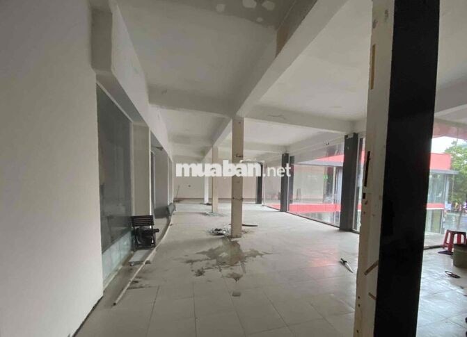CHO THUÊ VP CTY MẶT TIỀN ĐƯỜNG LUỸ BÁN BÍCH