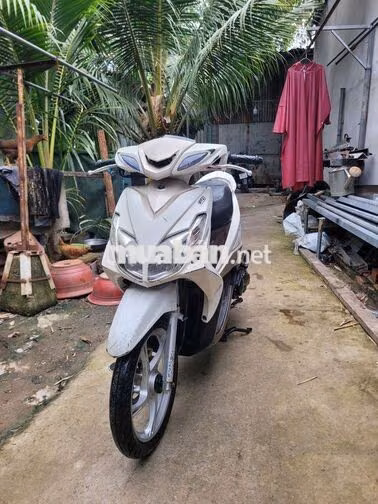 Yamaha Luvias FI Trắng, Nâu Việt Nam