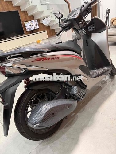 Honda SH mode 2025 Bạc, Đen 1602 km