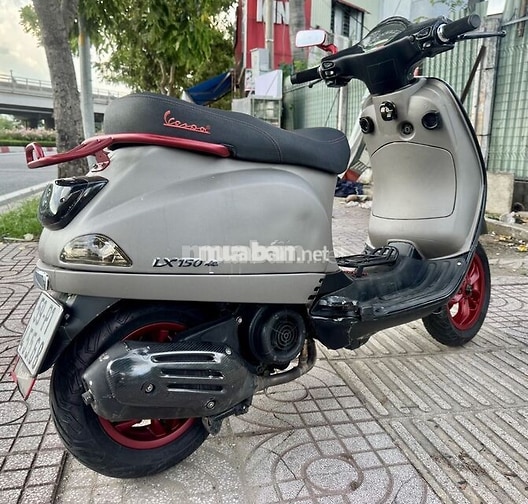 Piaggio Vespa LX 125 ie 2012 Xám