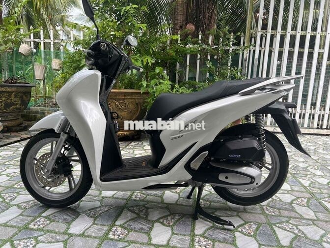 Honda SH160 ABS 2024 Trắng 10.000 KM