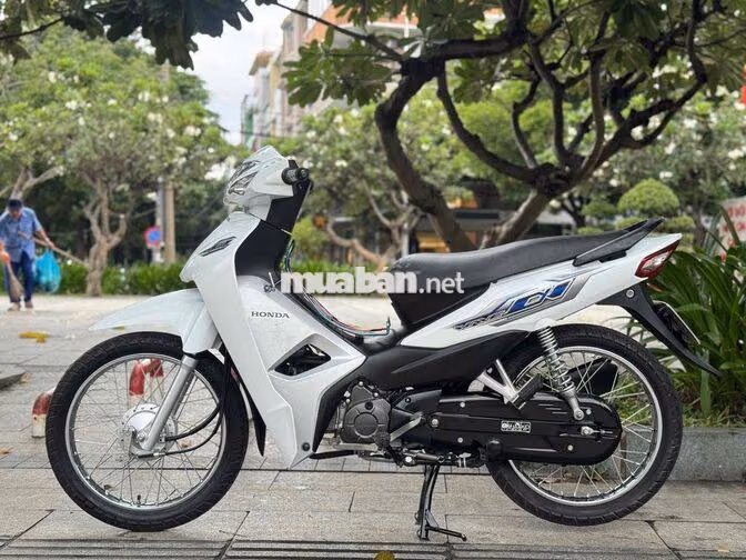 Wave A 110 2023 Trắng đen 15.000km bstp chính chủ