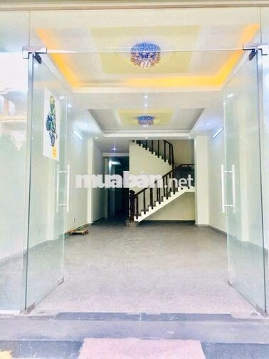Cho thuê dài hạn nhà nguyên căn làm căn hộ dịch vụ