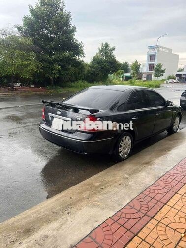 Ford Mondeo V6 Nhập khẩu màu Đen