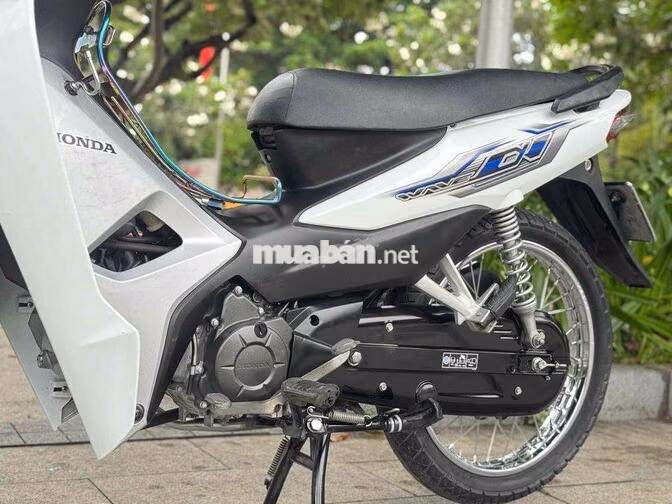 Wave A 110 2023 Trắng đen 15.000km bstp chính chủ