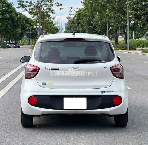 Hyundai I10 AT 2018 76000 km Trắng