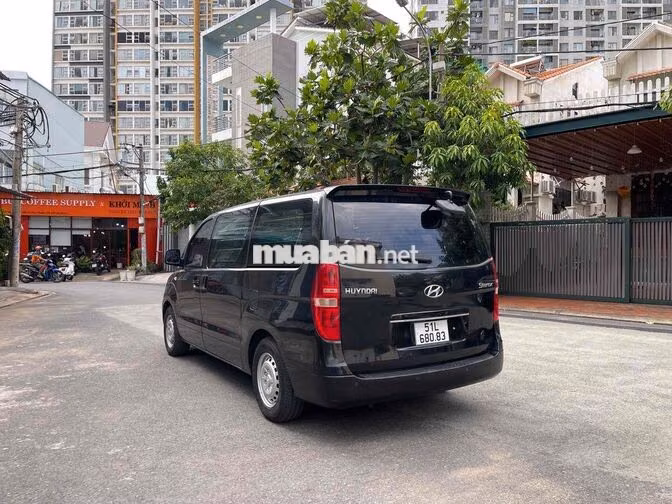 Hyundai Starex Van 2014 Dầu Đen