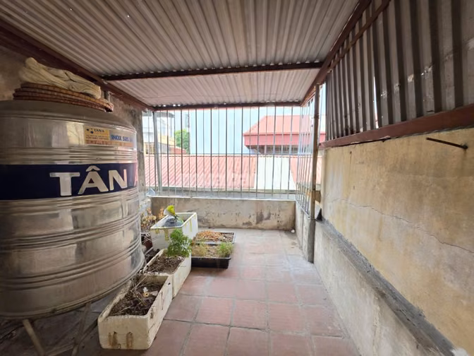 Bán gấp nhà ngõ 93 Vũ Tông Phan cạnh Ngã Tư sở, đường vành đai 2.5