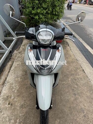 Honda SH Mode 2025 Xám 7094 km