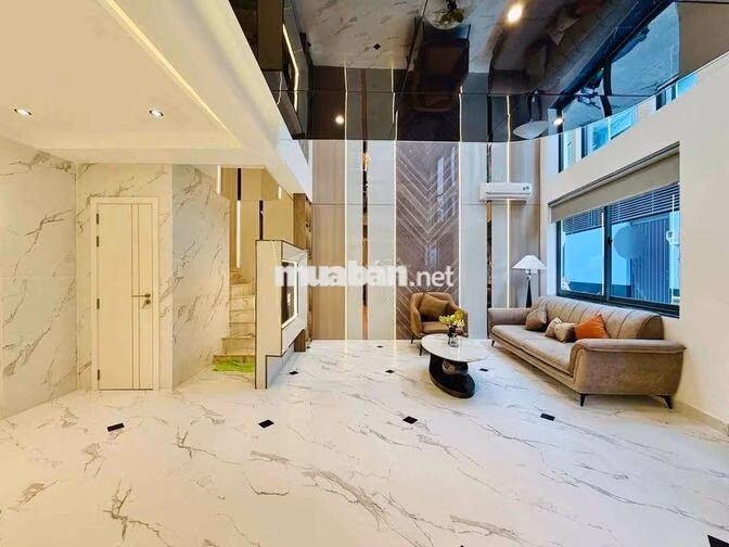 HẺM XE HƠI CÁCH MẶT TIỀN VÀI BƯỚC CĂN NHÀ HỘI TỤ VẺ ĐẸP HIỆN ĐẠI