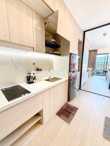 Bán Gấp căn hộ Goldenbay 5* , hồ bơi vô cực , dòng tiền 7-10tr