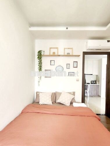Q7 BOULEVARD 2PN FULL NỘI THẤT ĐẸP 13TR, TẦNG TRUNG, GIÓ MÁT