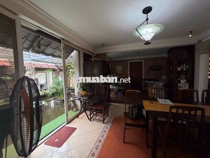 Tổng giãm 3.3 tỷ, giá chào mới chỉ 16.9 tỷ.   Hoàng Hoa Thám -121M2 -