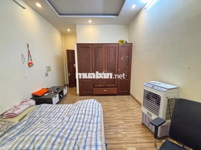 NHÀ 2 TẦNG 2PN 3WC MT KHU MÂN THÁI