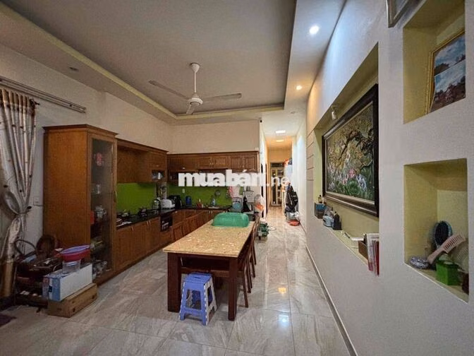 Bán nhà mặt tiền hẻm đường Nguyễn Thị Thập Quận 7, HCM 9tỷ9.
