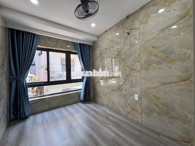 🔴NGAY CẦU KIỆU - 10M RA MẶT TIỀN - NHÀ MỚI NGAY PHAN ĐÌNH PHÙNG