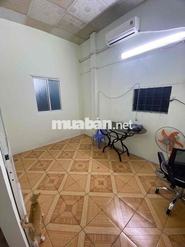 Phòng ở một người. cho Nam khu vực Q11 gần Đầm Sen