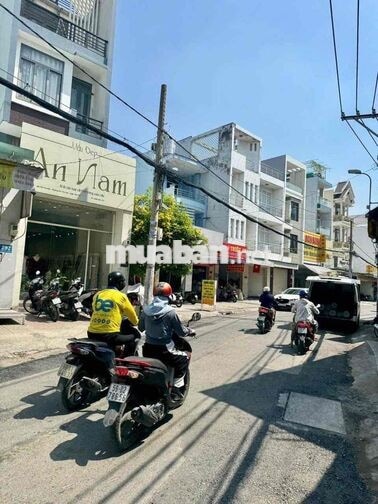 Bán nhà 2 mặt tiền phú thọ hoà tân phú