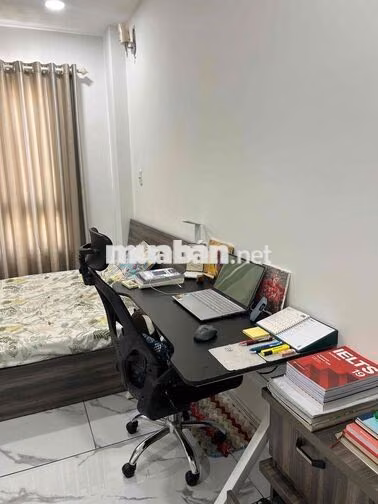 Pass studio rộng nội thất đầy đủ