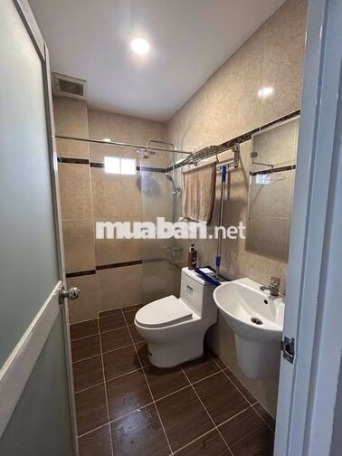 Pass studio rộng nội thất đầy đủ