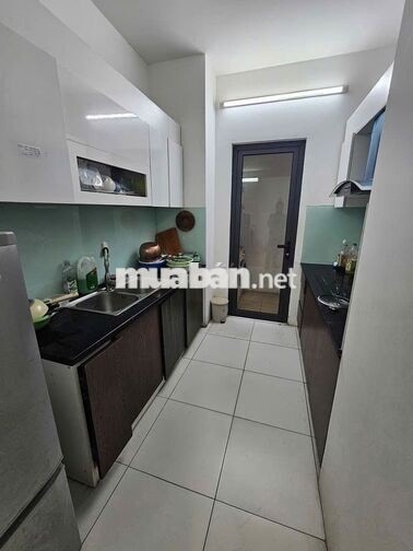 cho Nữ thuê 01 phòng riêng trong căn hộ 96m2- 3PN  cao cấp Golden West