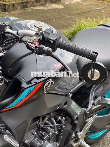 Yamaha MT09 2022 Xám 1.100km, có giao lưu xe.