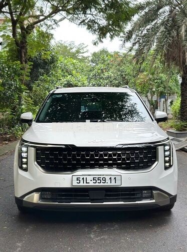 Kia Carnival Signature 2024 Trắng 12.000 Km