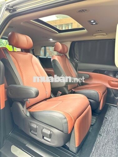 Kia Carnival Signature 2024 Trắng 12.000 Km