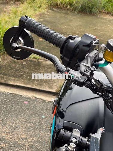 Yamaha MT09 2022 Xám 1.100km, có giao lưu xe.