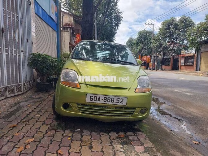Chevrolet Spark Lite Xanh lá Số sàn