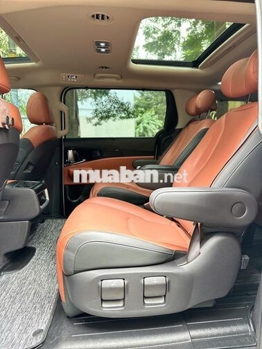 Kia Carnival Signature 2024 Trắng 12.000 Km