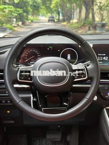 Kia Carnival Signature 2024 Trắng 12.000 Km